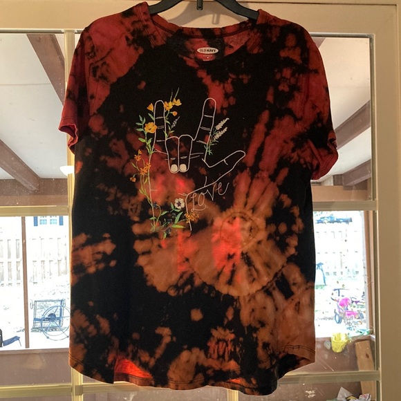 Customized: Old Navy EVERYWEAR tee size Medium - Picture 2 of 4